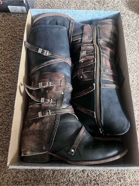 Freebird by Steven Shoes - Freebird Rylie - Black and Distressed Brown Leather Buckle Boots